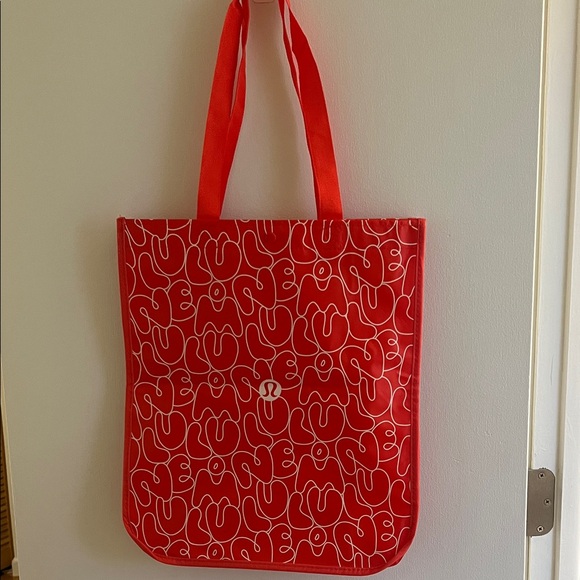 Lululemon Red, Black, and Gray Bags - Picture 6 of 17